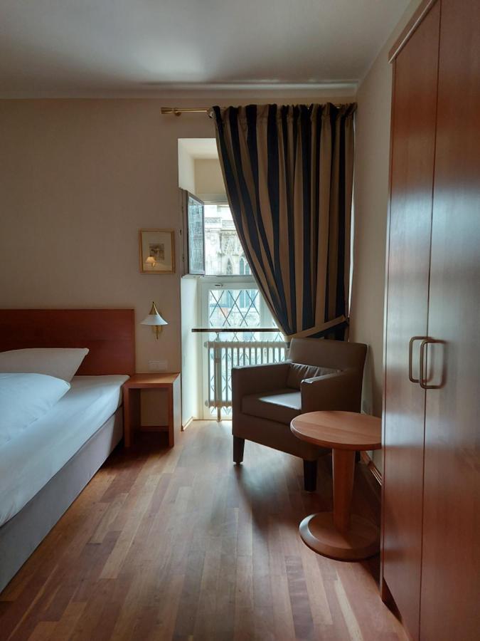 Hotel Kaiserhof Am Dom Ratisbonne Extérieur photo