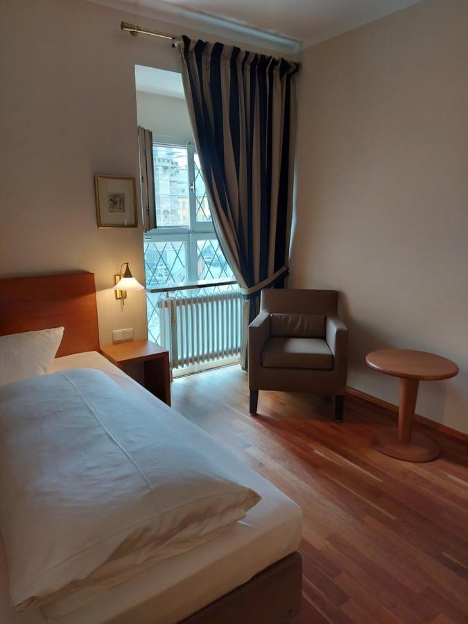 Hotel Kaiserhof Am Dom Ratisbonne Extérieur photo